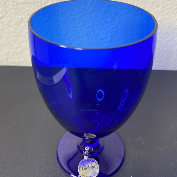 Celebrity Brand 24% Lead Crystal Blue Goblets set Of Three - Picture 3 of 4